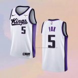 Camiseta Sacramento Kings De'Aaron Fox NO 5 Association 2023-24 Blanco