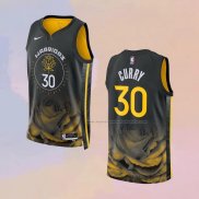 Camiseta Golden State Warriors Stephen Curry NO 30 Ciudad 2022-23 Negro