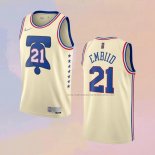 Camiseta Philadelphia 76ers Joel Embiid NO 21 Earned 2020-21 Crema