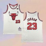 Camiseta Chicago Bulls Michael Jordan NO 23 Mitchell & Ness Chainstitch Crema