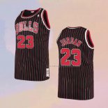 Camiseta Chicago Bulls Michael Jordan NO 23 Hardwood Classics Throwback 1997-98 Negro